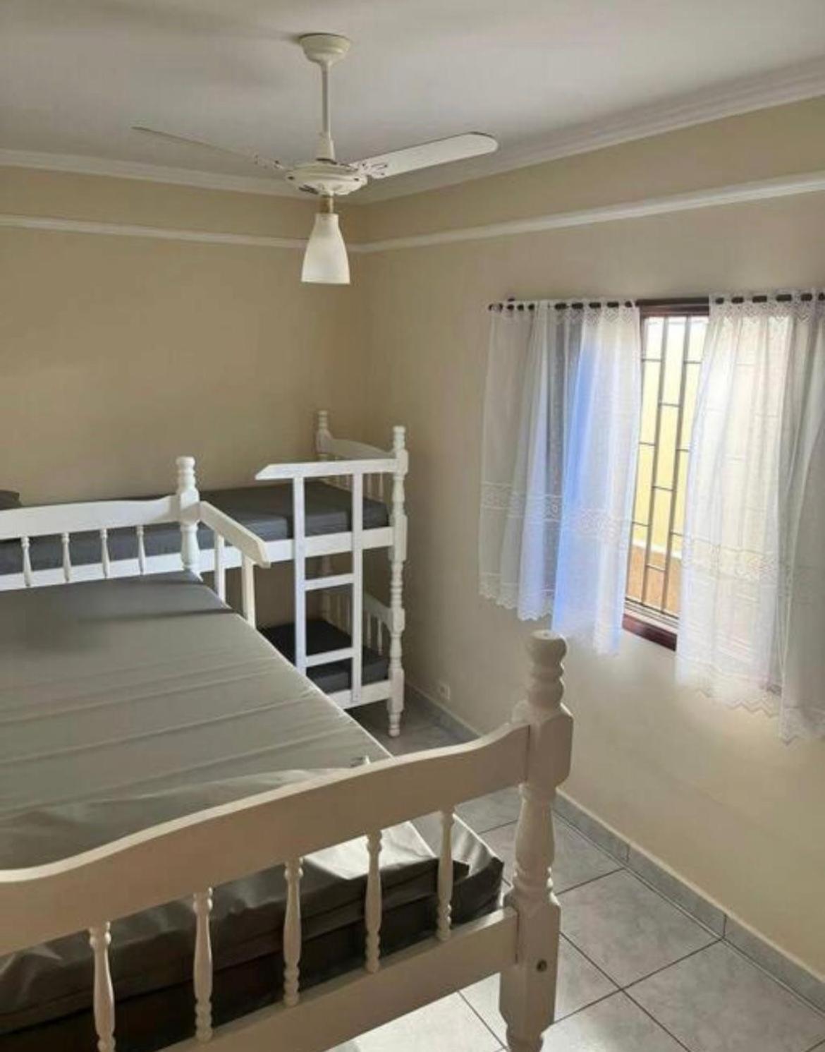 Casa Com Piscina Em Mongagua Vila Praia Grande  Exterior foto